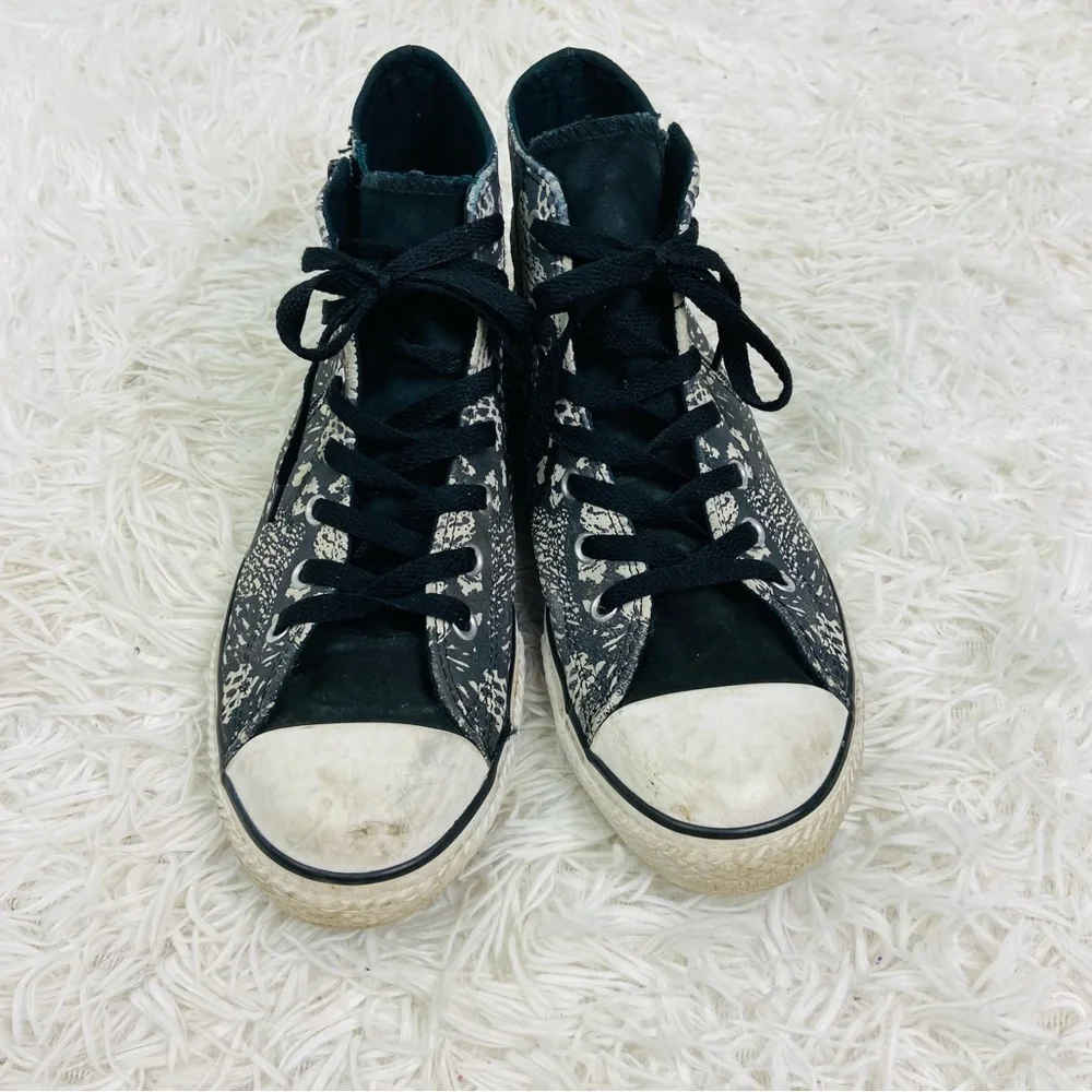 CONVERSE black & gray leather high top snakeskin lace up sneakers size junior 6